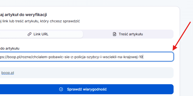 Formularz z wyborem pomiędzy wklejeniem linku lub treści artykułu